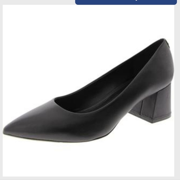 Elegant Black Women's Calvin Klein Suede Pumps - Picture 1 of 13
